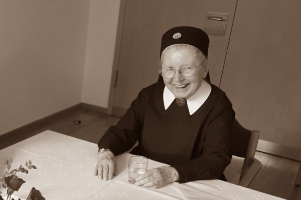 Schwester Rosemarie Oswald